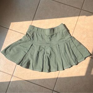 Green tennis skirt